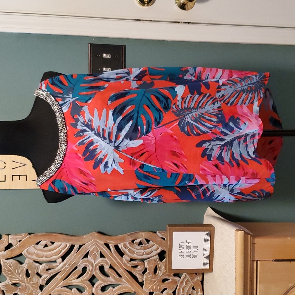 Jennifer Lopez Tropical Print Sleeveless Tank -1x